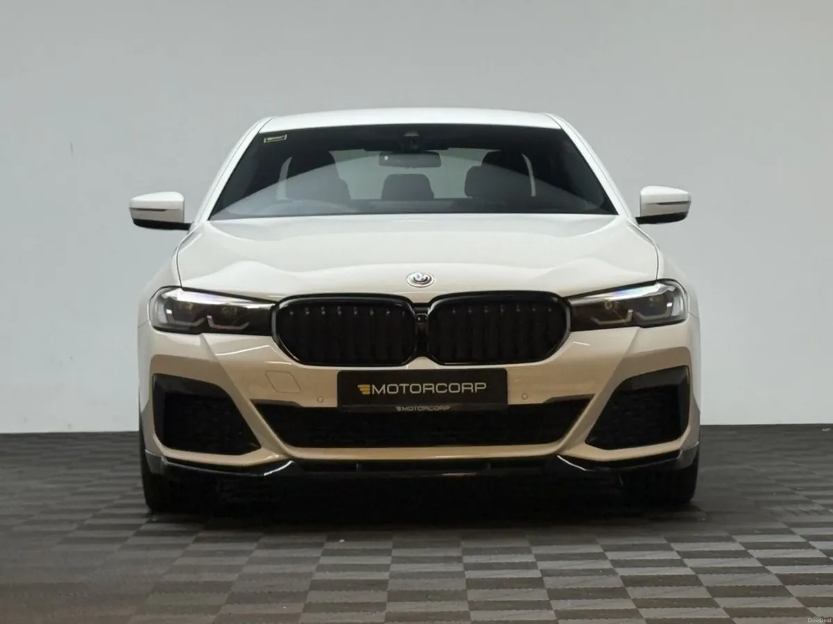 BMW 5-Series 545E M SPORT XDRIVE - Image 2