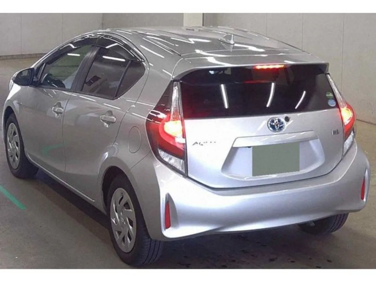 Toyota Aqua 1.5 Petrol Hybrid Auto - Image 3