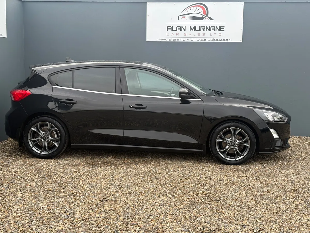 FORD FOCUS TITANIUM 2020 *LOW MILES* - Image 2