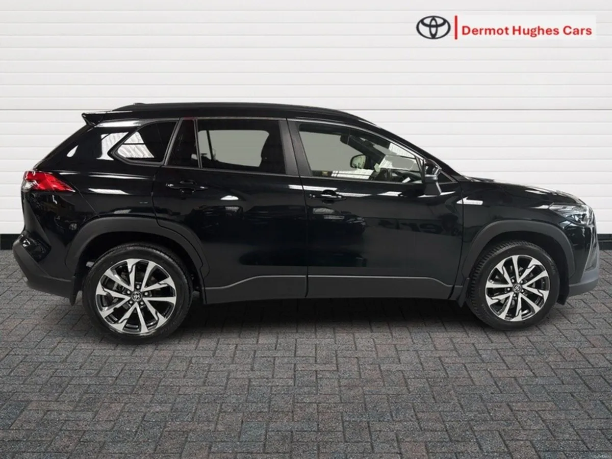 Toyota Corolla Cross 1.8 SPORT HYBRID SPORT - Image 3