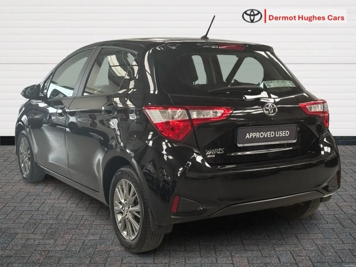 Toyota Yaris 1.0 5DR LUNA - Image 2