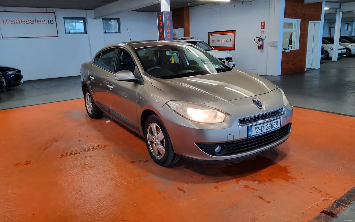 Renault Fluence 2012 - Image 1