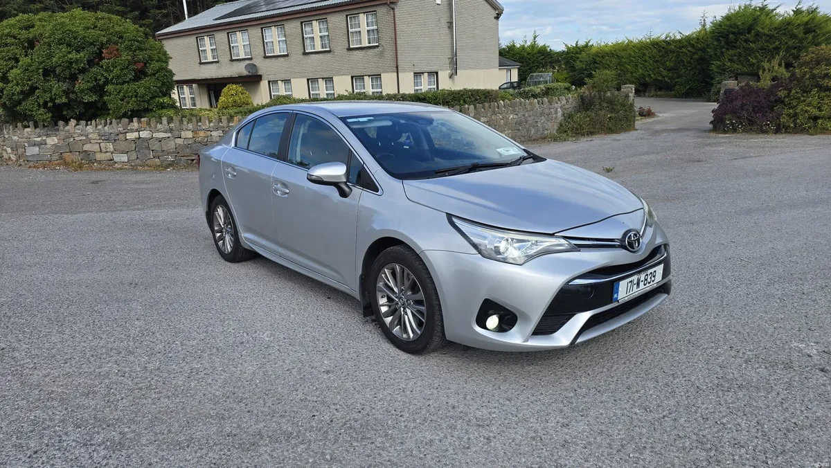 2017 Toyota Avensis 2.0 diesel manual - Image 4
