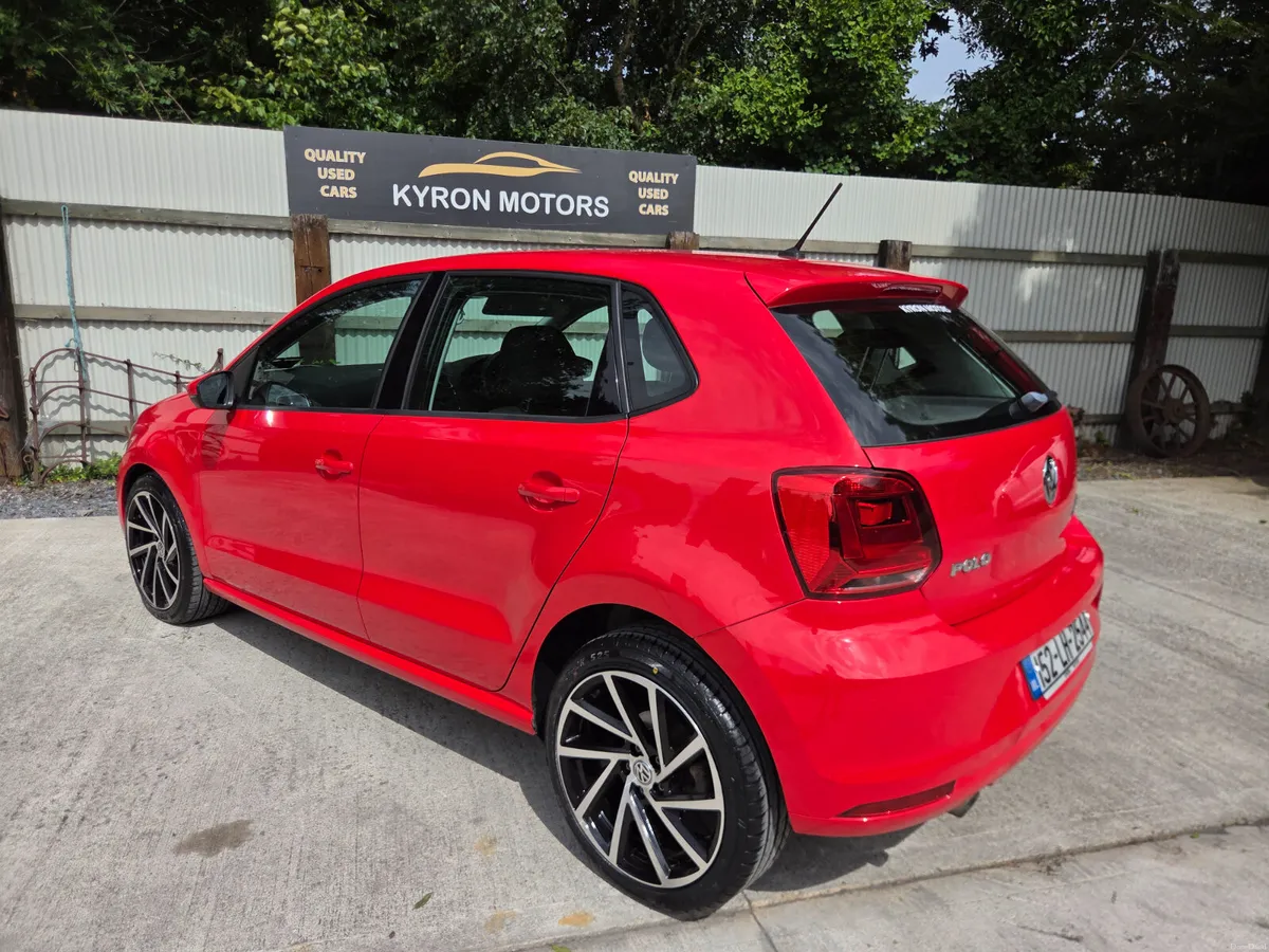 2015 (152) VW Polo 1.2  Auto low mileage NCT Alloy - Image 4