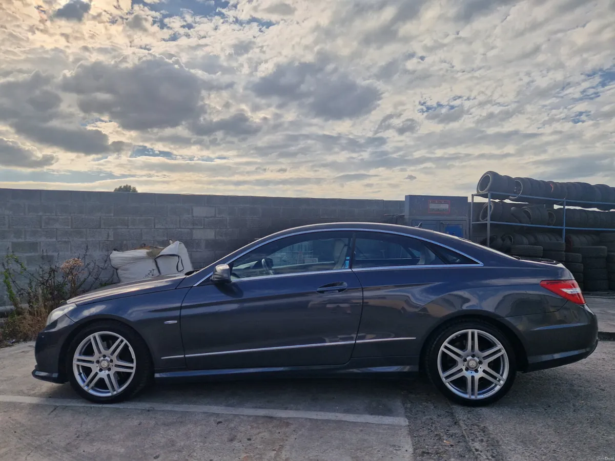 Mercedes-Benz E-Class 250D AUTO  SPORT COUPE - Image 2