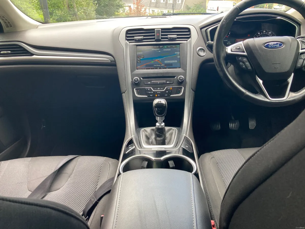 2015 Ford Mondeo 1.5 Diesel 120 Bhp Titanium - Image 6