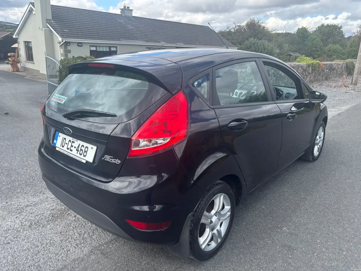 Ford Fiesta 2010 1.2 - Image 5
