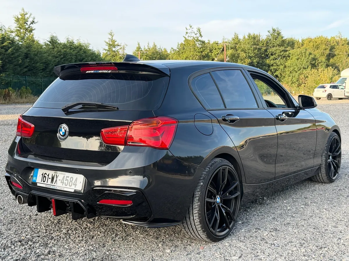 BMW 1 SERIES-116D-1.5L DIESEL-MANUAL-SUNROOF - Image 5