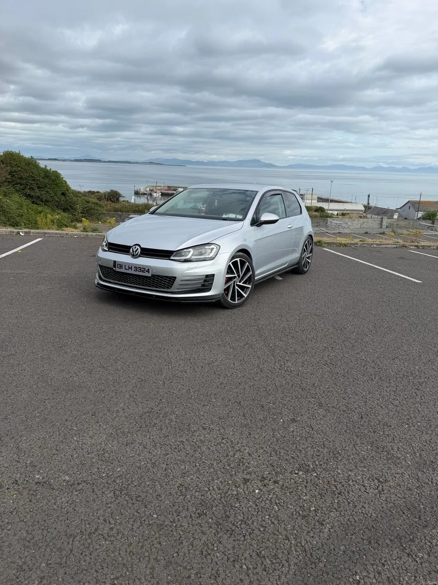 VW golf - Image 1