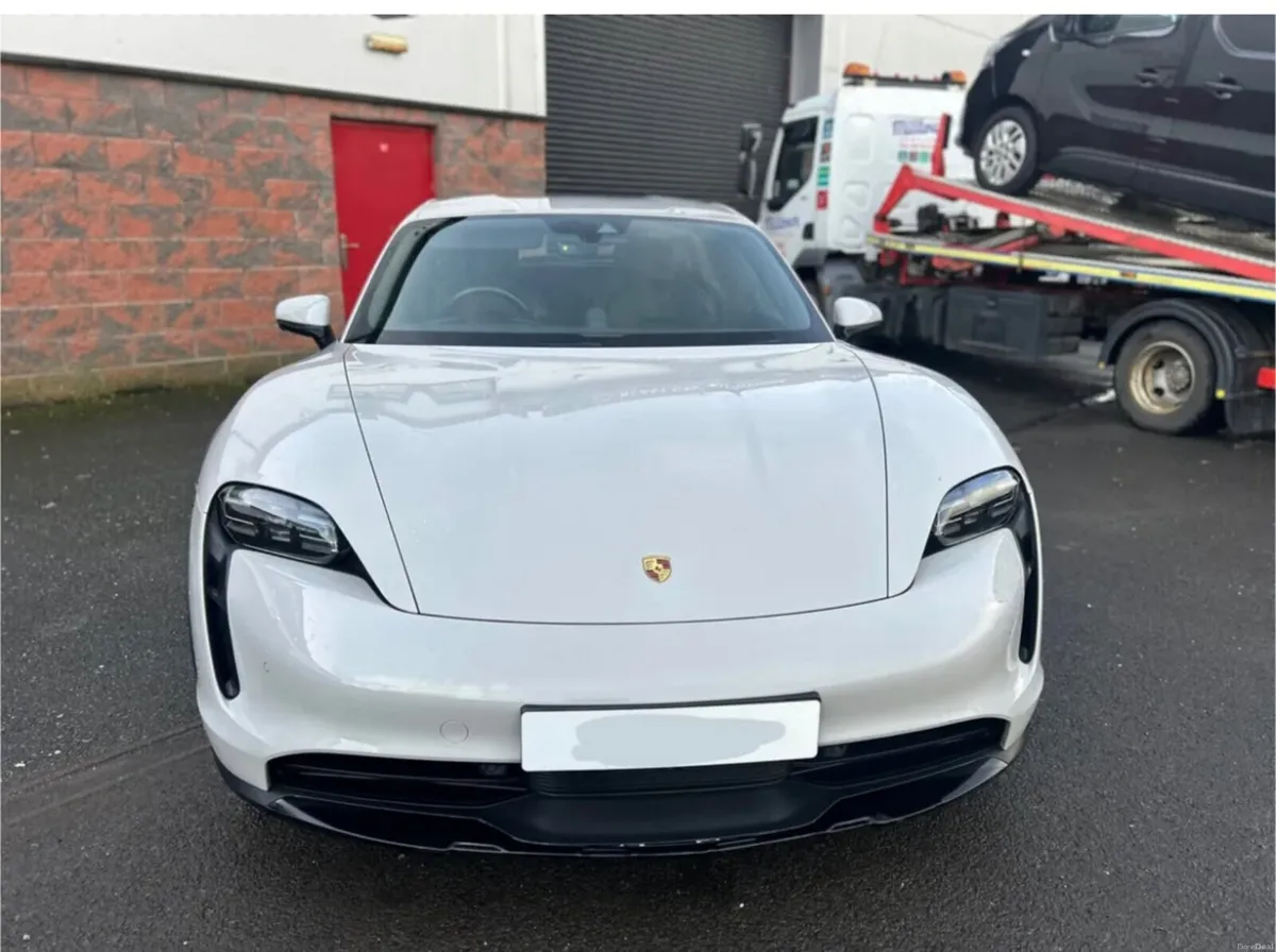 Porsche Taycan 2021 Fully Electric - Image 4