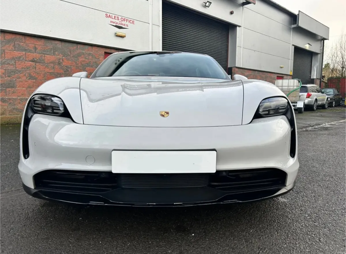 Porsche Taycan 2021 Fully Electric - Image 5