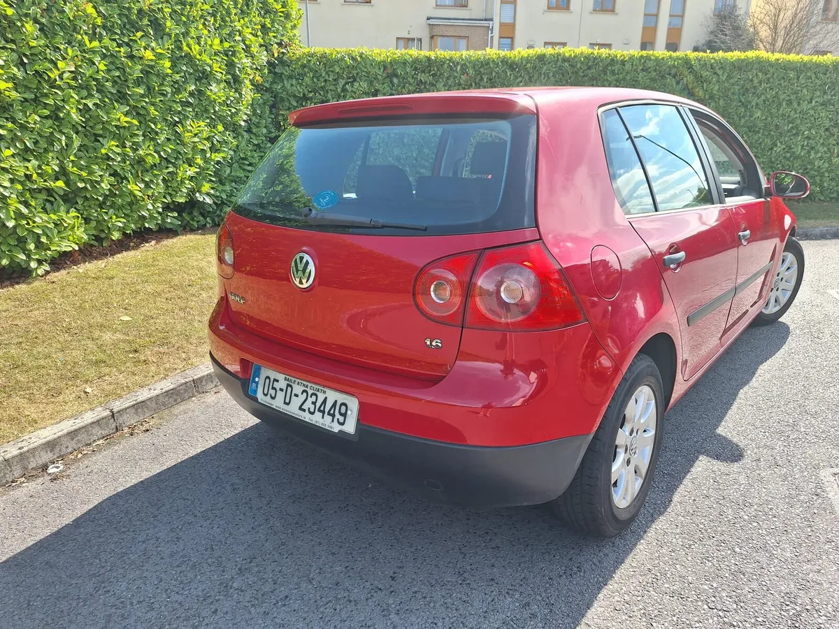 Volkswagen Golf - Image 4