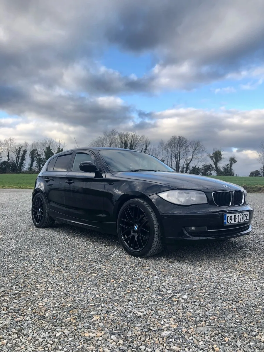 2009 BMW 1 Series 116D (Diesel) - Image 1