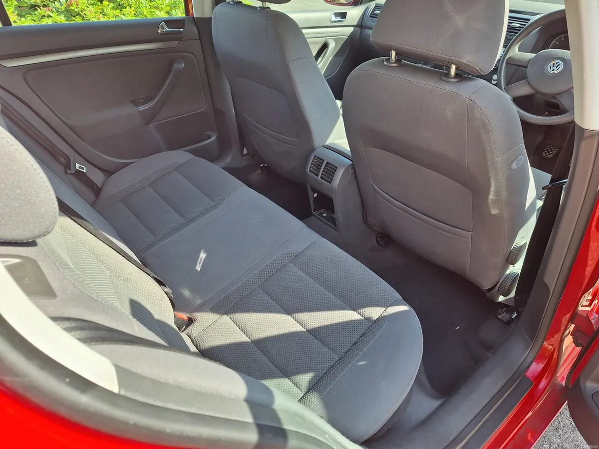 Volkswagen Golf - Image 6