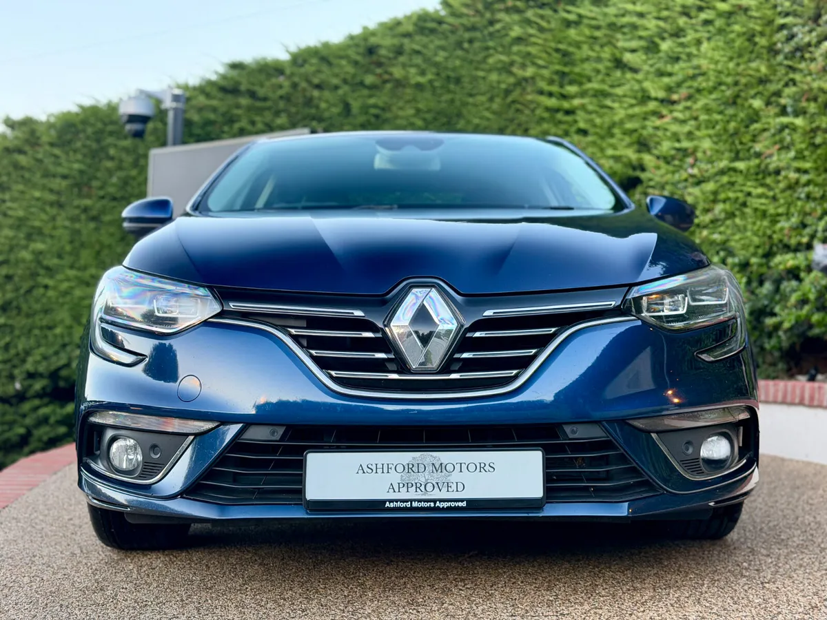 Renault Megane Grand Coupe 1.6 Diesel - Image 2