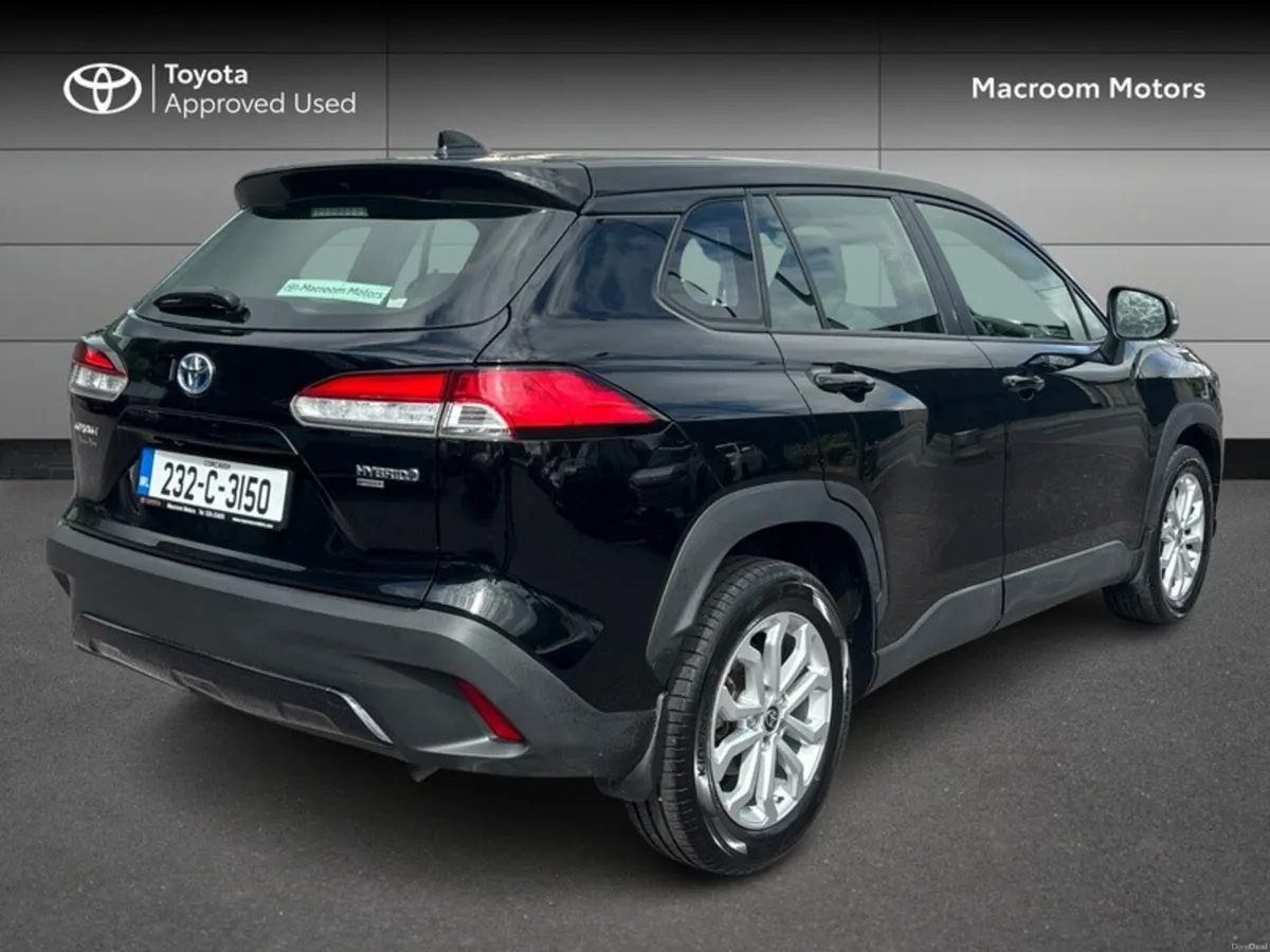 Toyota Corolla Cross CROSS LUNA 1.8 - Image 2