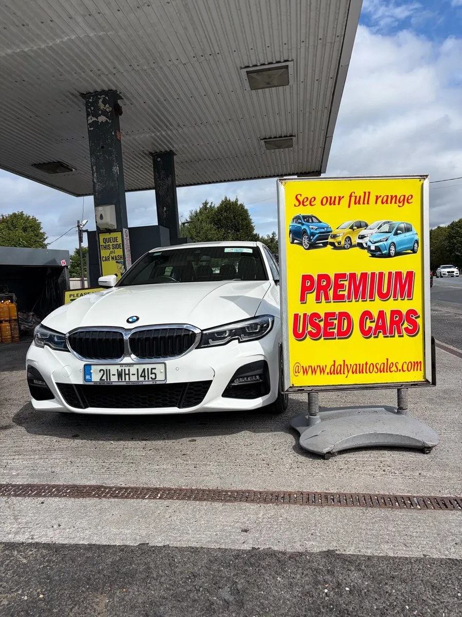 BMW 3-series 330e M-sport Auto - Image 1