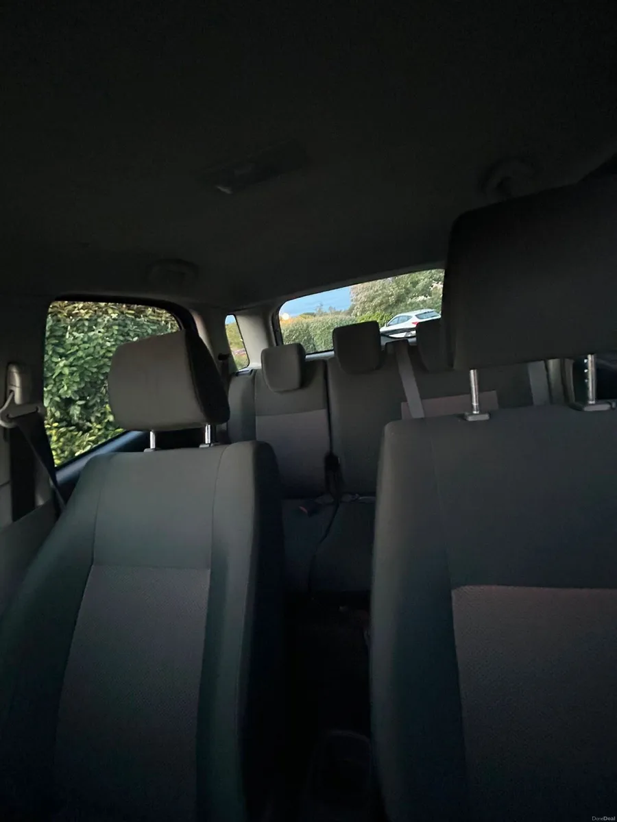 Car - Image 5