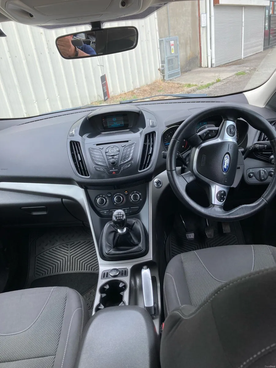 Ford Kuga 2.0 TDCI - Image 5