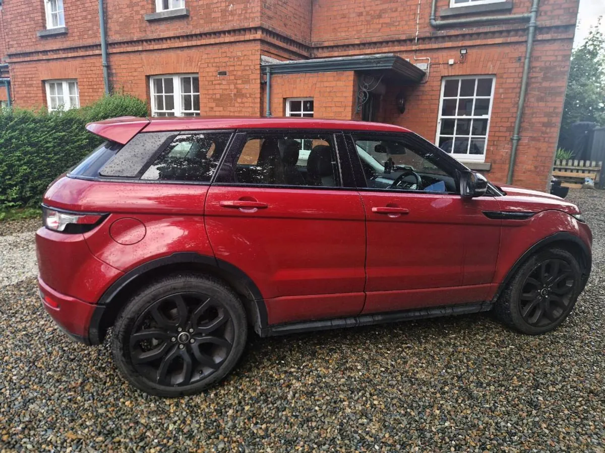 Range Rover Evoque 2.2 Diesel Automatic 4WD - Image 3