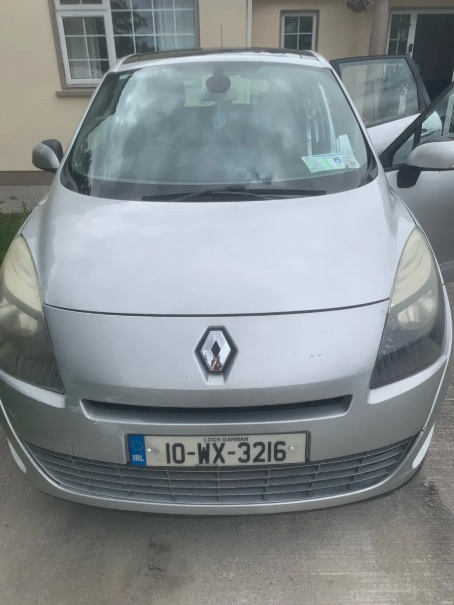 Renault Gran Scenic - Image 2