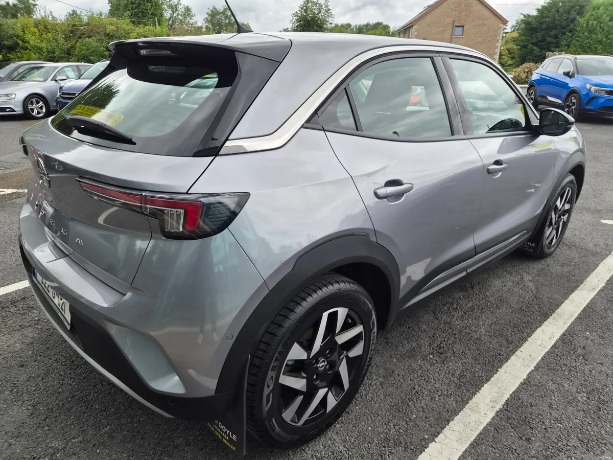 Opel Mokka 2022 1.5L Diesel Manual - Image 3