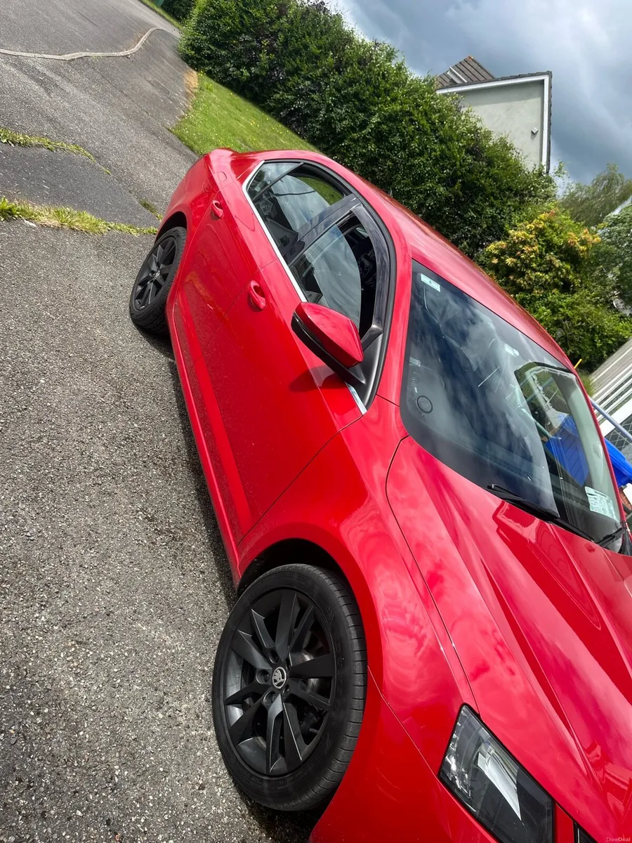 Skoda Octavia 1.6 Diesel - Image 2
