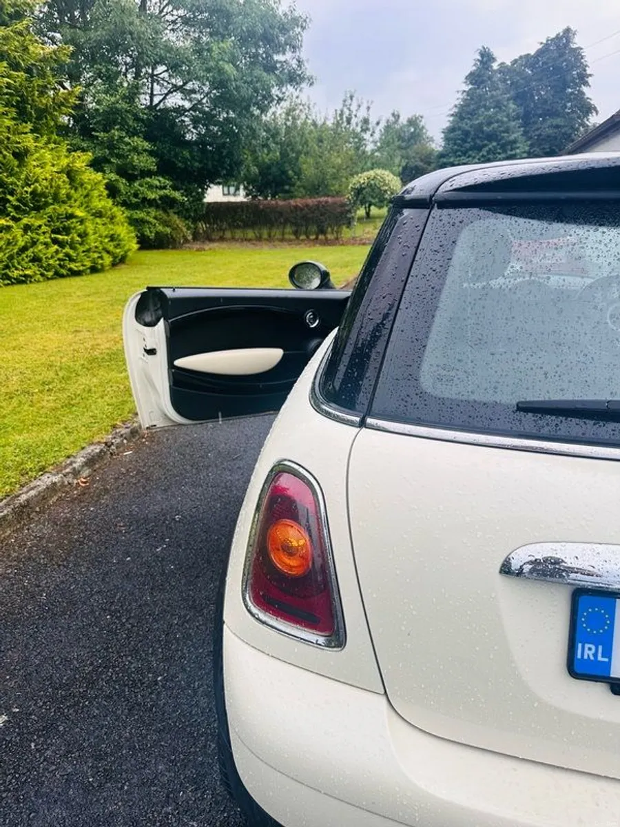 2009 Mini Cooper - Image 3