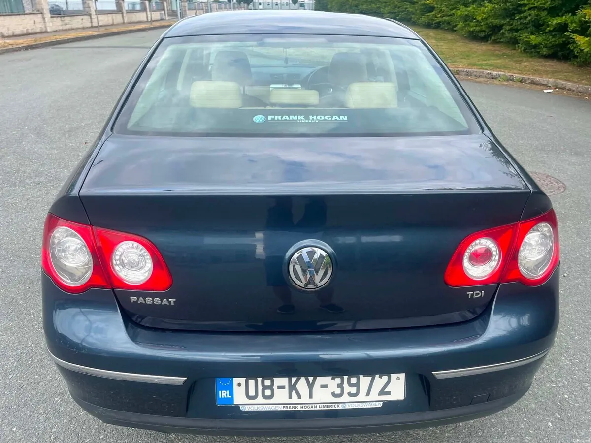Volkswagen Passat 1.9Tdi - Image 2