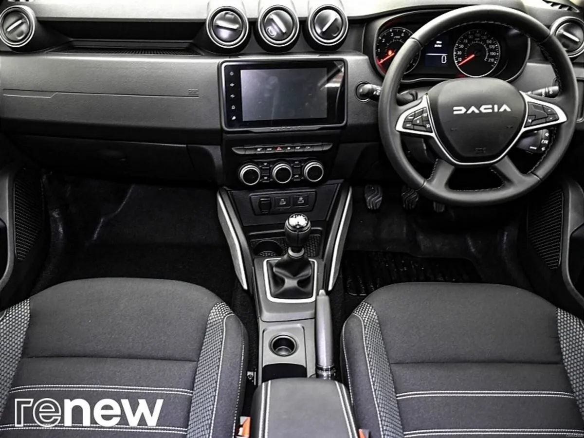 Dacia Duster Journey TCe 90 DFull MY23.5 - Image 2