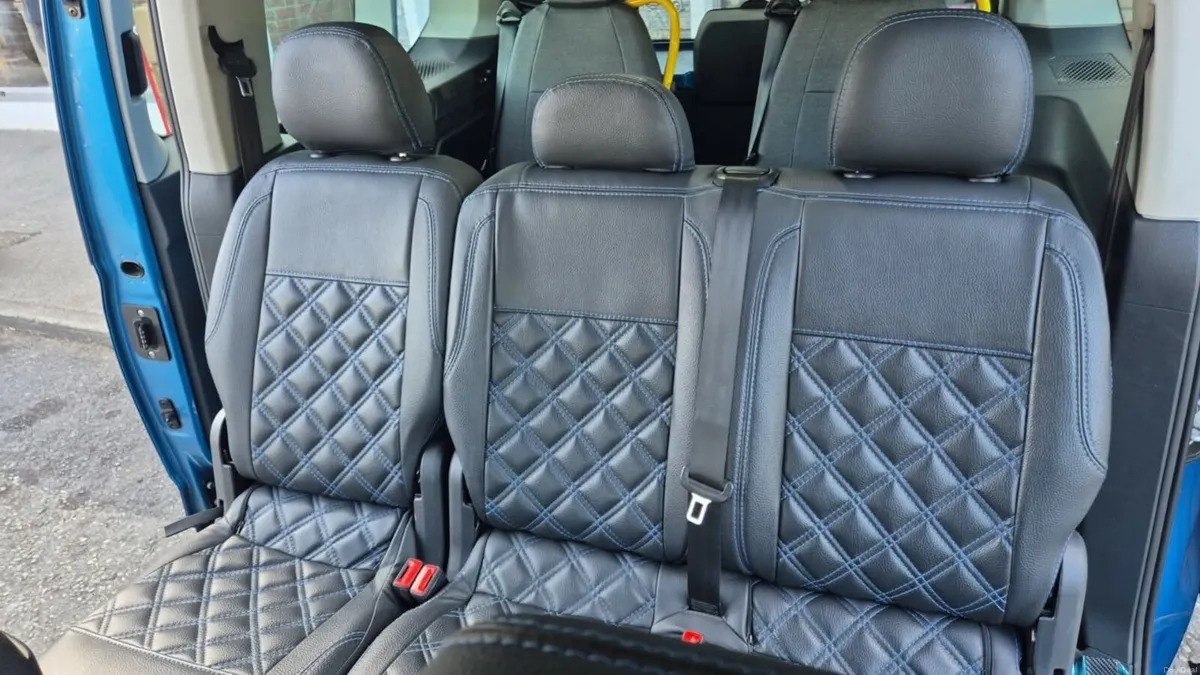 2023 VW Caddy wheelchair access Taxi - Image 4