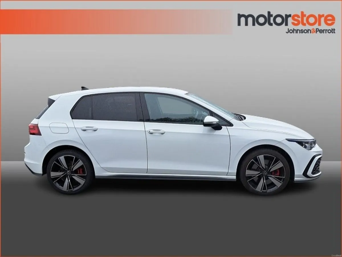 Volkswagen Golf Golf GTE S-A  GTE  TSi 245 Bhp DSG - Image 6