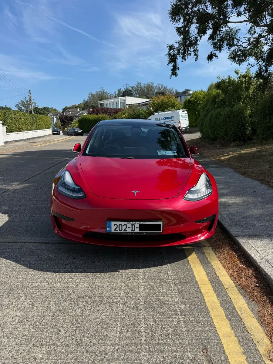 TESLA MODEL 3 STANDARD RANGE + RWD 4 - Image 2