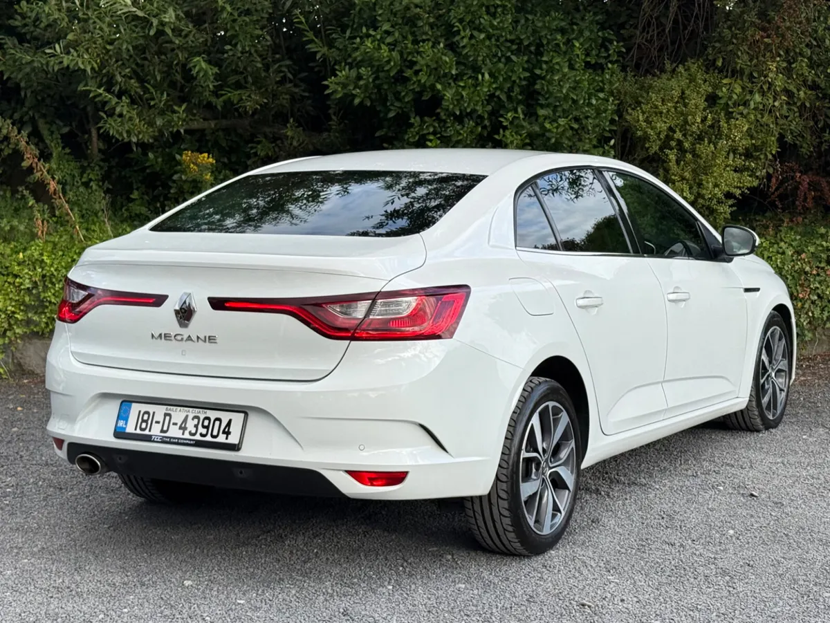 Renault Megane Auto (Dynamique S Nav) - Image 3