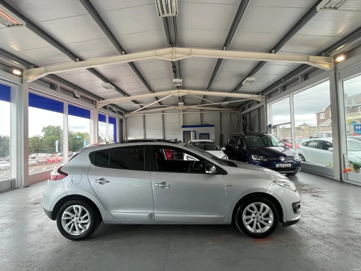 Renault Megane III LIMITED EDITION 1.5 DCI 95 2 20 - Image 4