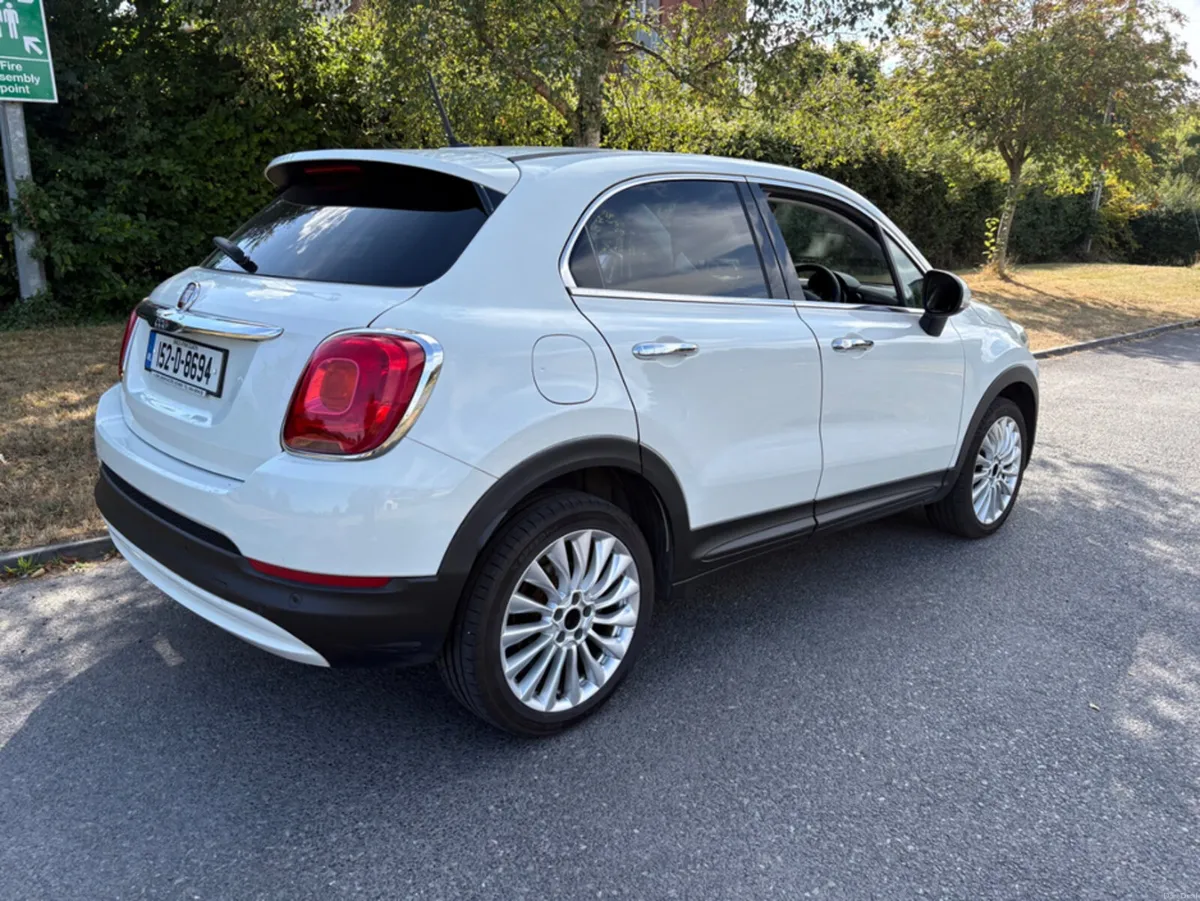 Fiat 500X LOUNGE 1.6 MJET 120HP 4X2 4DR - Image 3