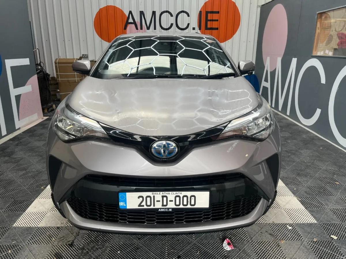Toyota C-HR 2020 TOYOTA C-HR 2WD 1.8 HYBRID AUTOMA - Image 2