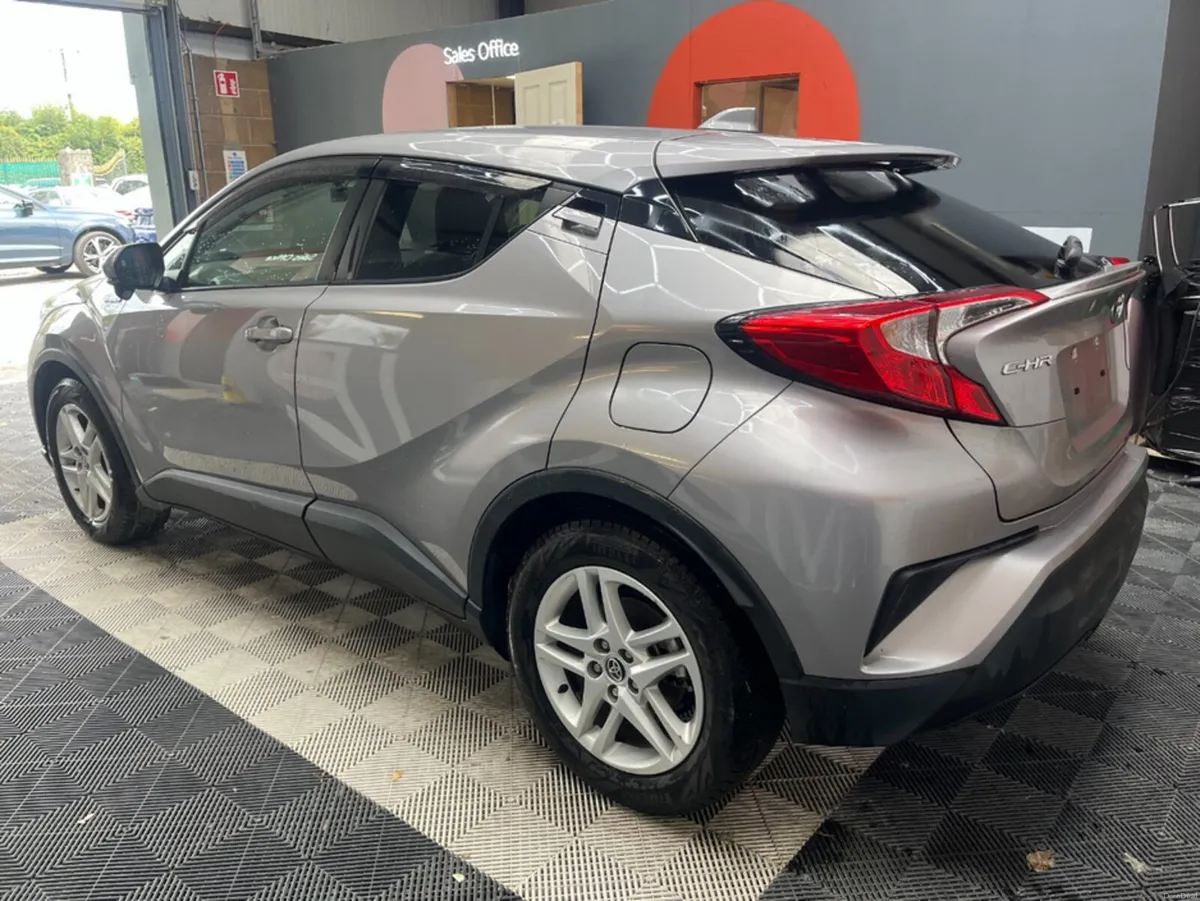 Toyota C-HR 2020 TOYOTA C-HR 2WD 1.8 HYBRID AUTOMA - Image 5