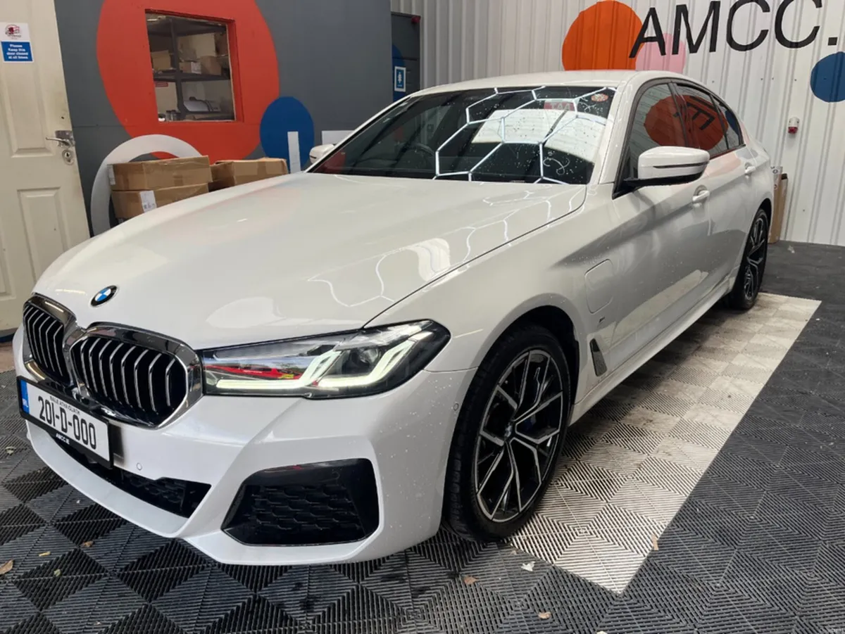 BMW 5-Series 2020 BMW 530E 530e M SPORT ED JOY+ 2. - Image 6