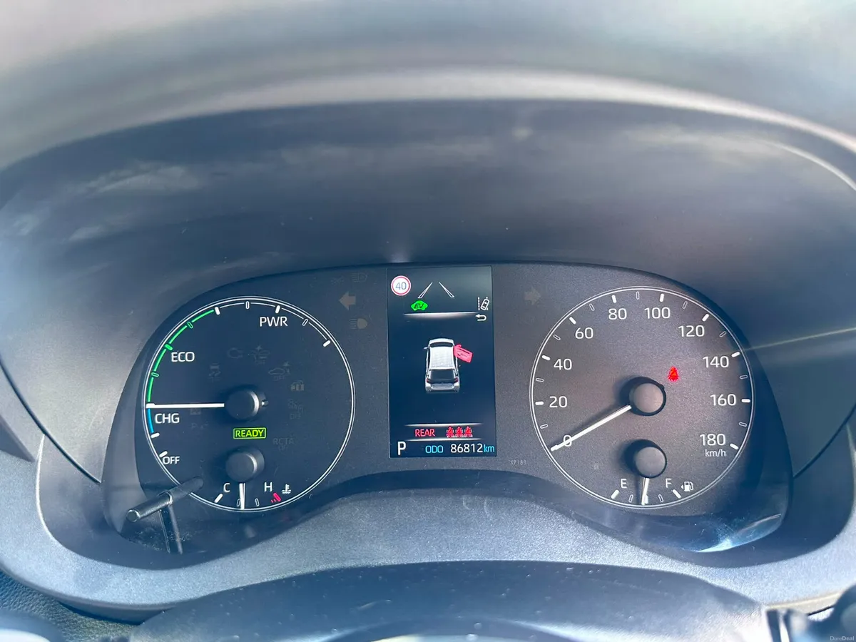 TOYOTA YARIS 2022 1.5 HYBRID AUTOMATIC TOP SPEC - Image 6