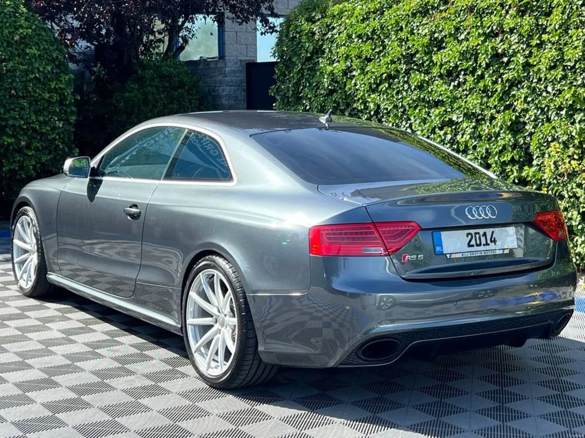 Audi RS5 QUATTRO 4.2 V8 FSI AUTO // FULL SERVICE H - Image 6