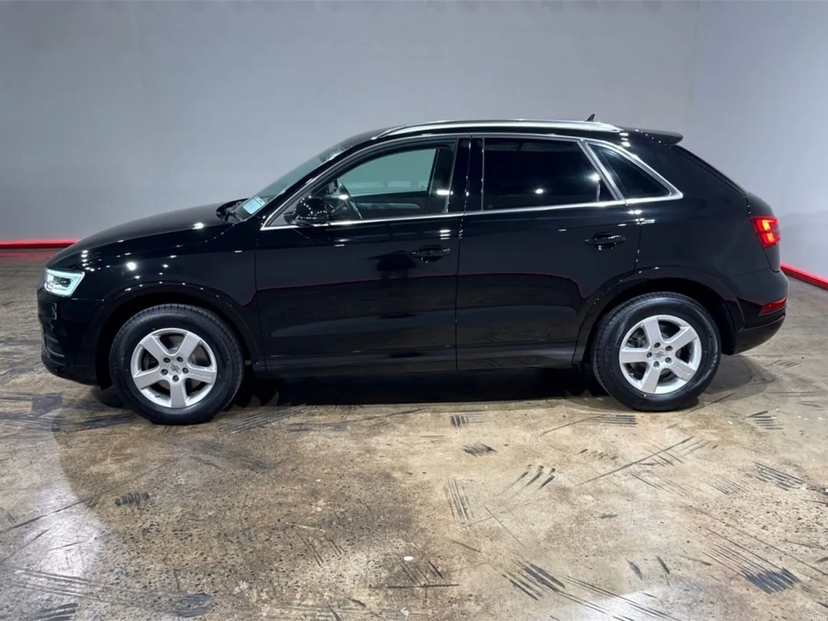 Audi Q3 1.4TFSI SPORT - FACTORY ALLOYS - SPORT SEA - Image 6