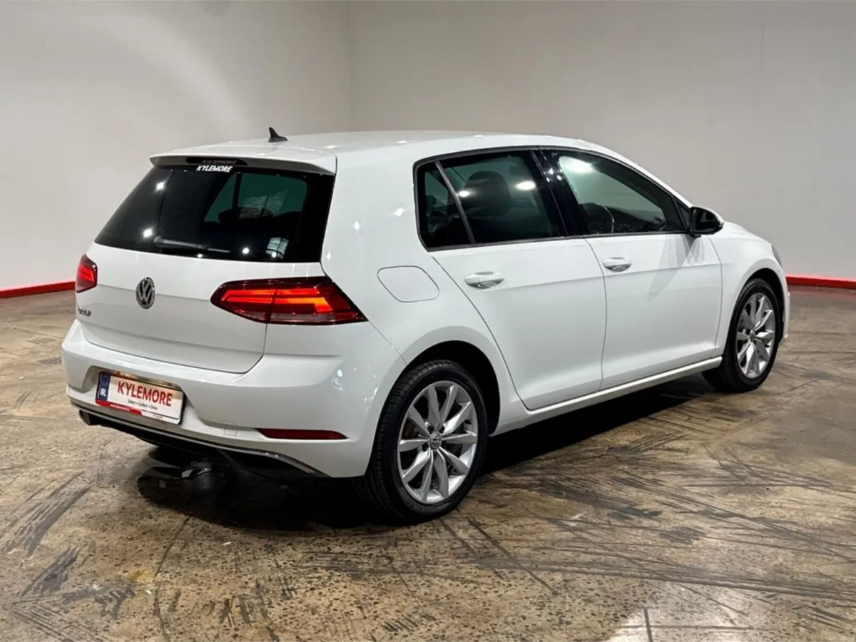 Volkswagen Golf 1.2 AUTOMATIC TSI COMFORT LINE - F - Image 3