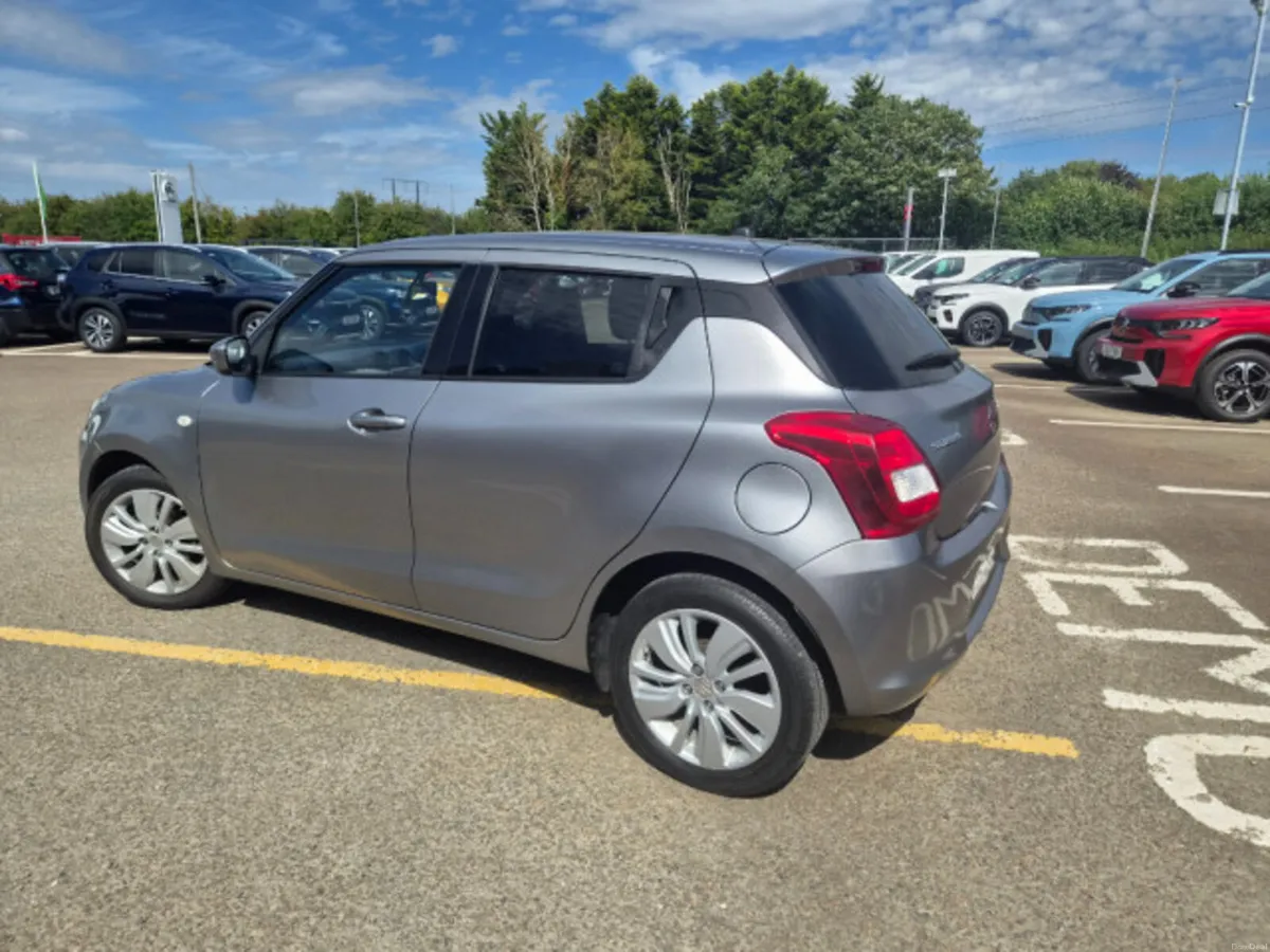Suzuki Swift 1.0 SZT 5DR - Image 3