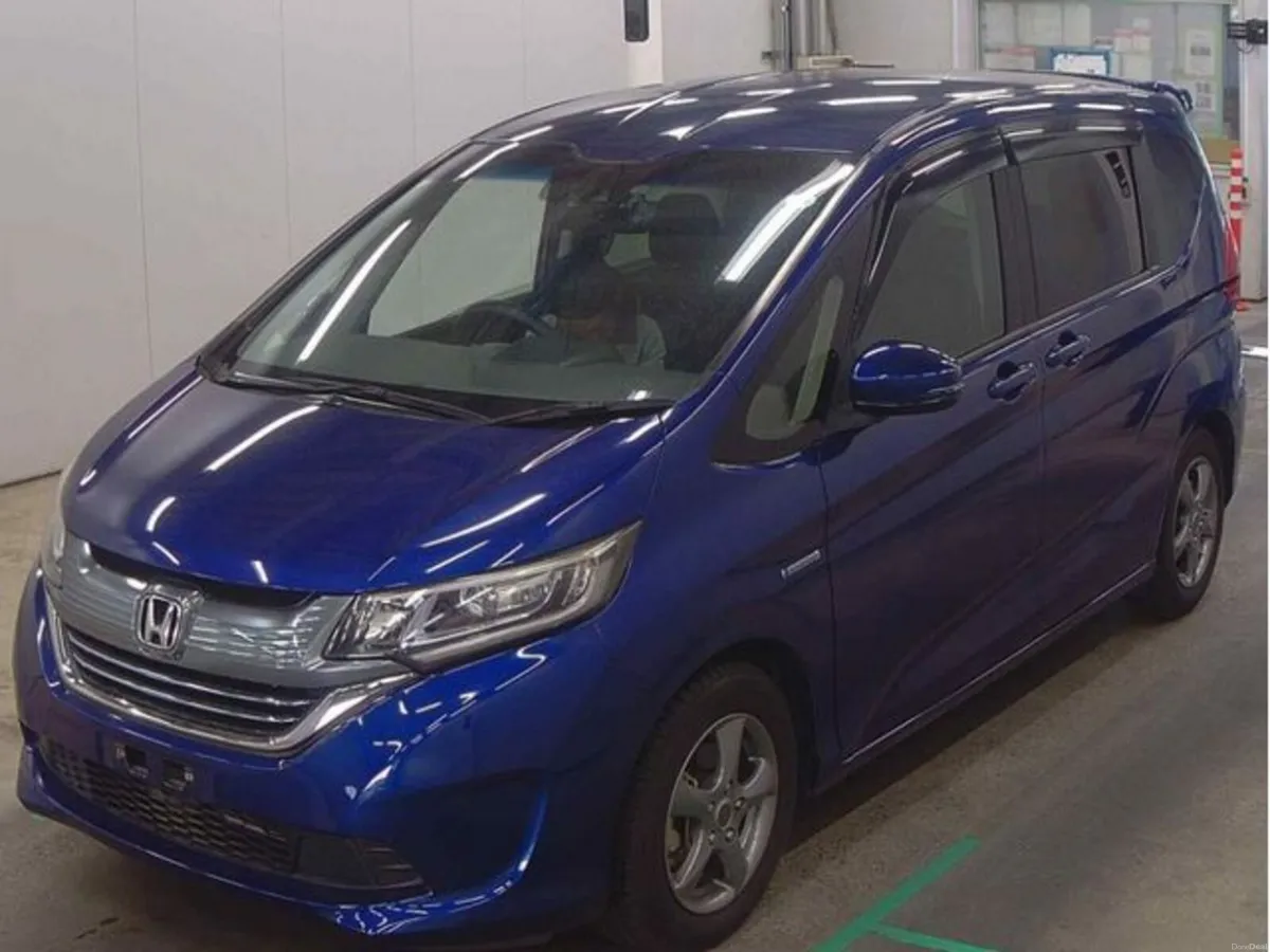 Honda Freed 1.5 Petrol Hybrid G Honda Sensing Auto - Image 1