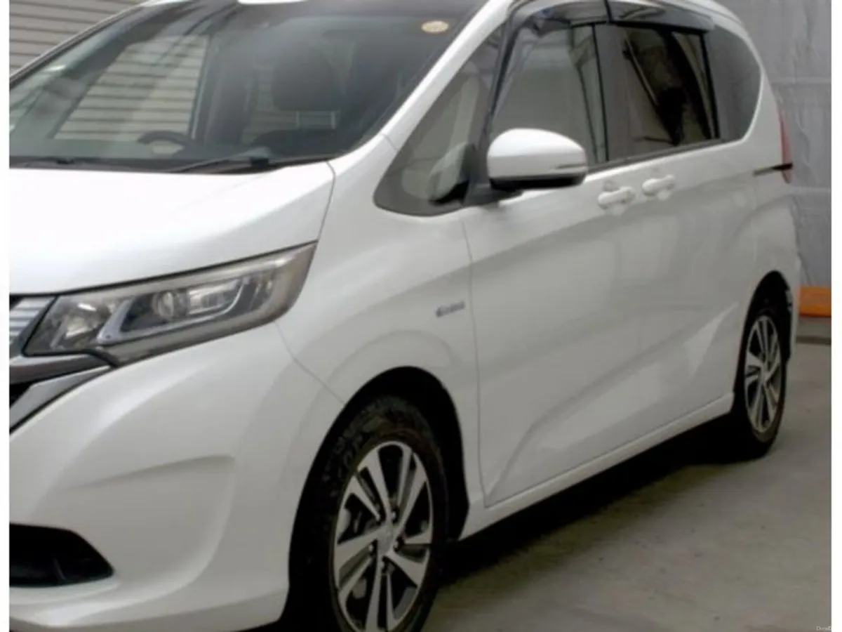 Honda Freed 1.5 Petrol Hybrid EX Auto - Image 2