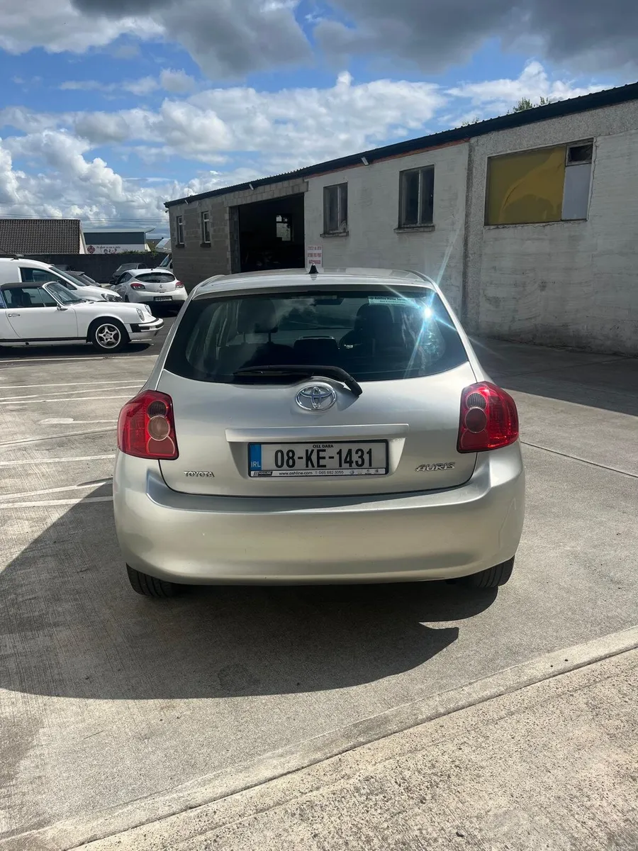 Toyota Auris 2008 - Image 4