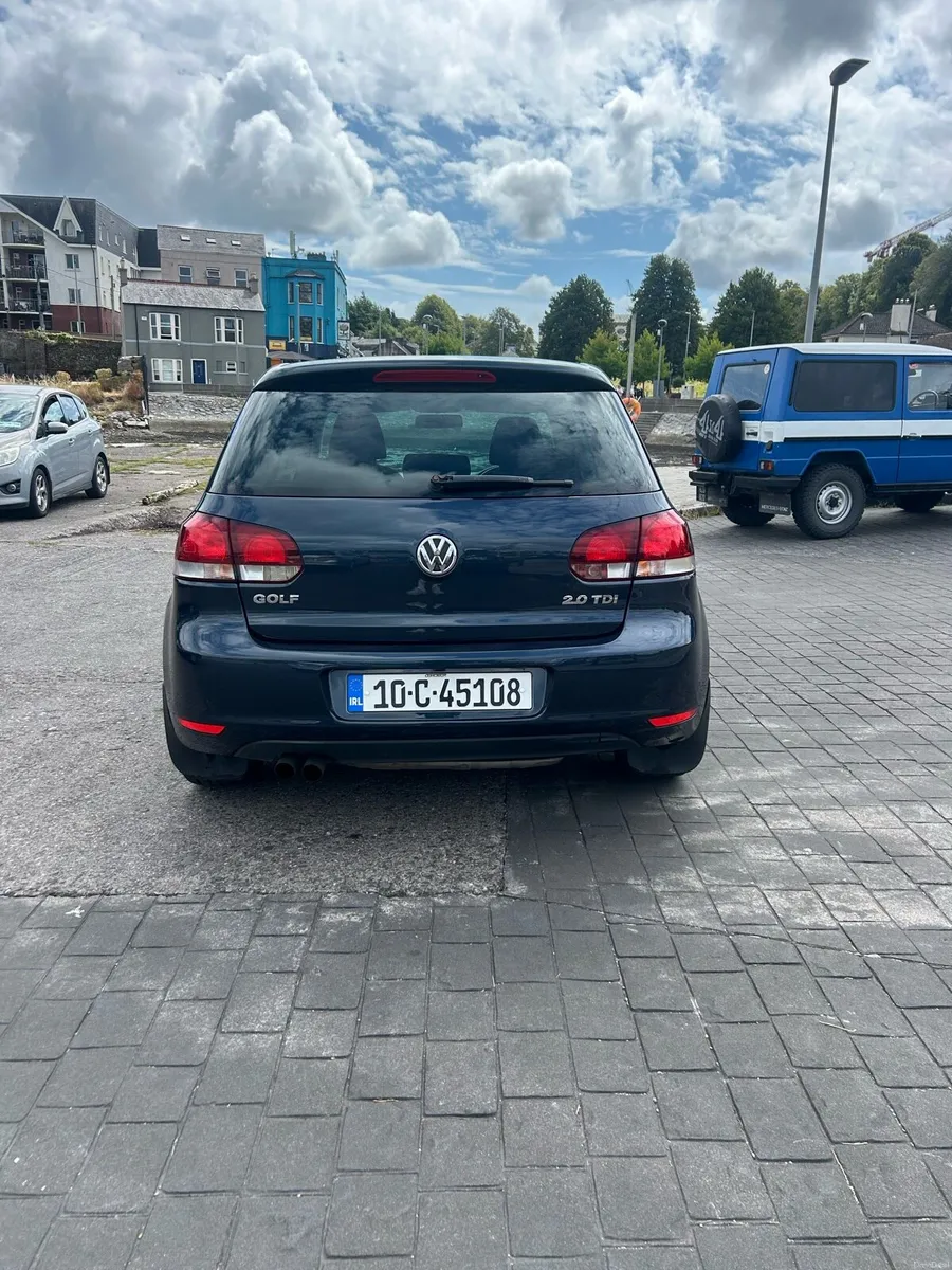 2010 Volkswagen Golf 2.0 GT TDI - Image 4