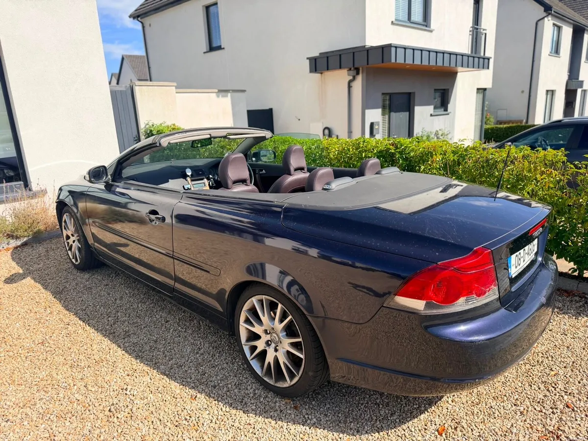 Car - Image 5