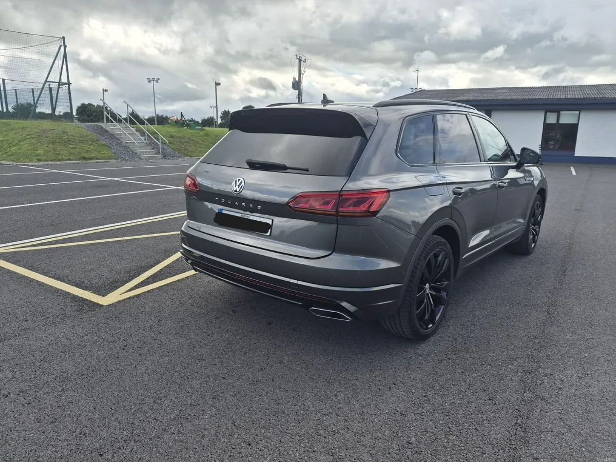 Volkswagen Touareg 2020 - Image 2